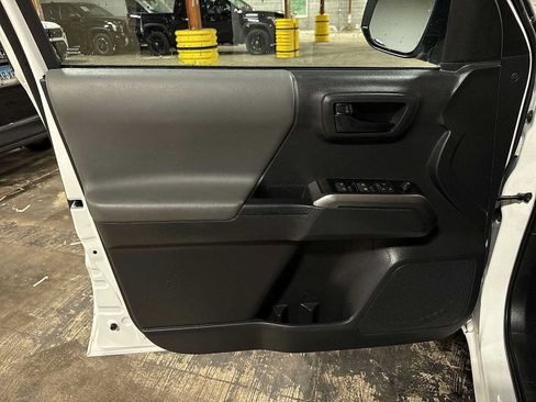 Certified 2023 Toyota Tacoma SR5 RWD image 30