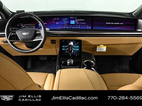 New 2025 Cadillac Escalade IQ Luxury 2 AWD/4WD image 20