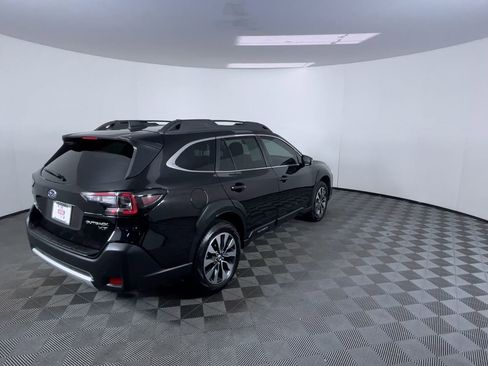 Used 2023 Subaru Outback Limited XT image 8
