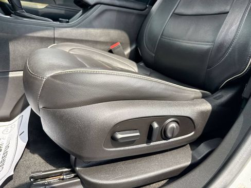 Used 2019 GMC Acadia Denali FWD image 12