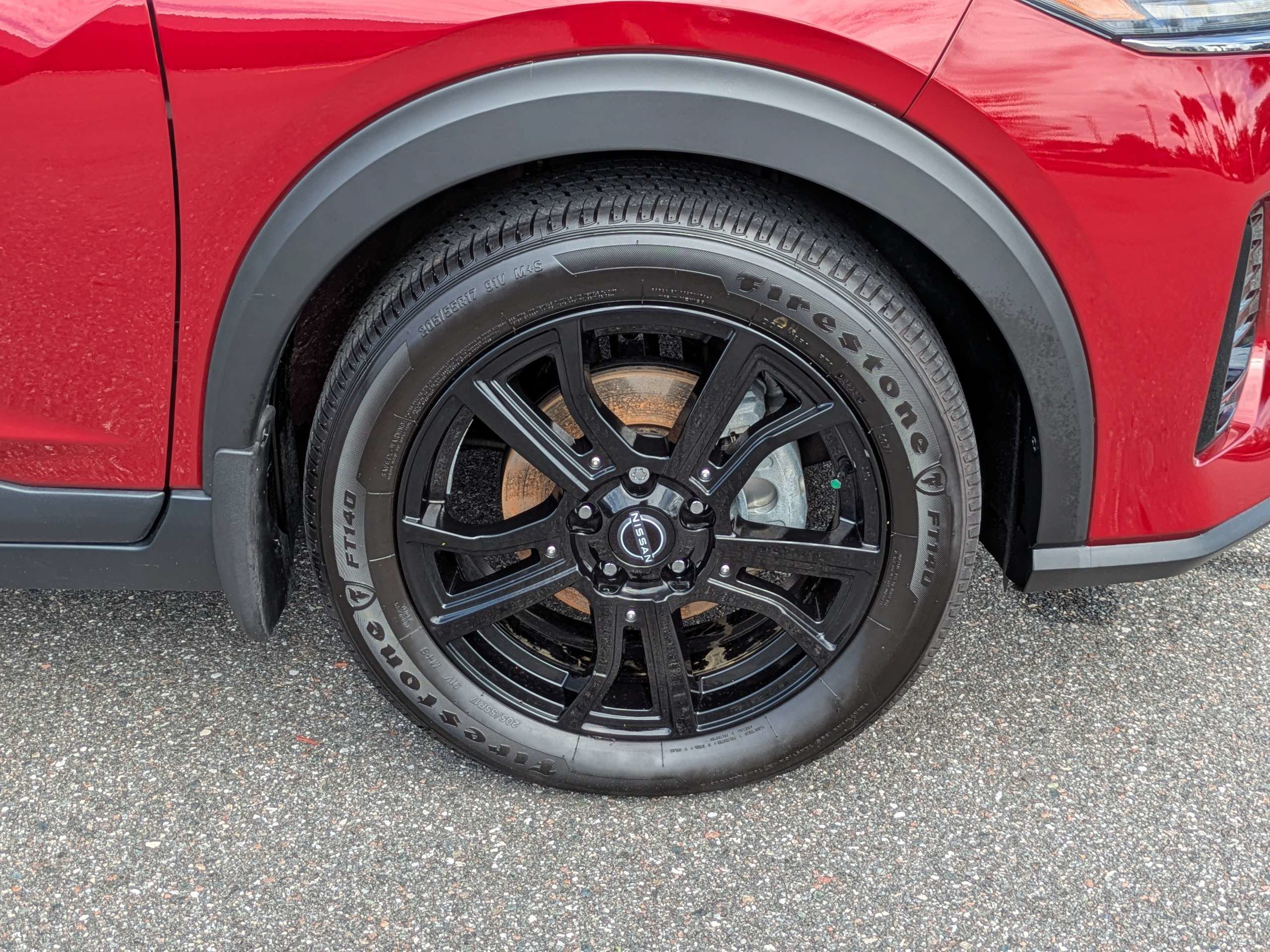 Certified 2024 Nissan Kicks SR w/ SR Premium Package FWD image 11