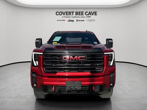 Used 2024 GMC Sierra 2500 AT4 w/ AT4 Premium Plus Package image 2
