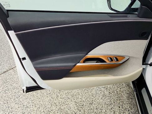 Used 2023 Lucid Air Touring image 11