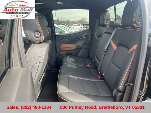 Used 2025 GMC Canyon AT4 w/ Technology Plus Package image 27