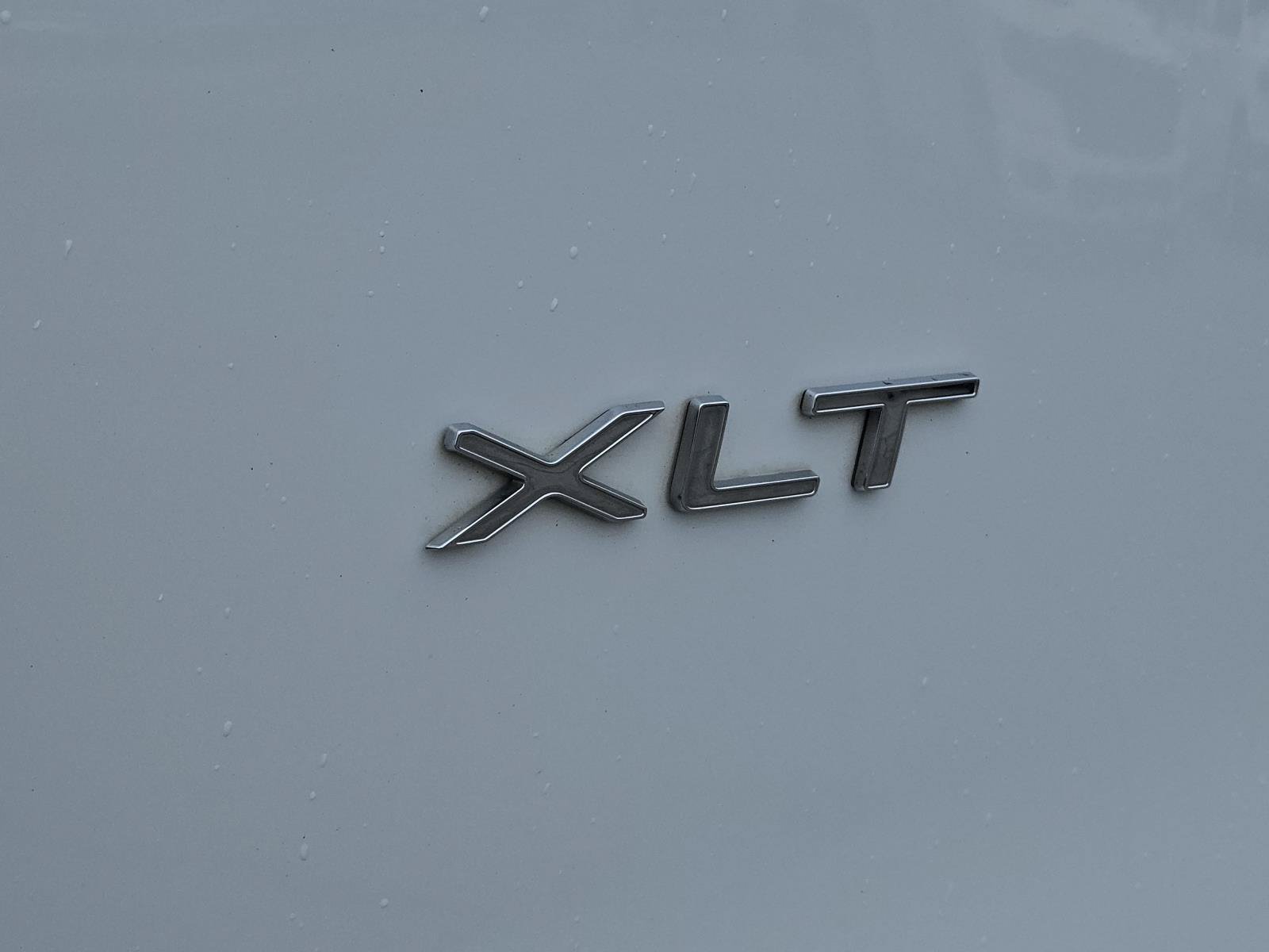 Used 2024 Ford Transit 350 XLT RWD image 8