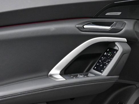 New 2025 Audi Q5 2.0T Premium Plus image 6