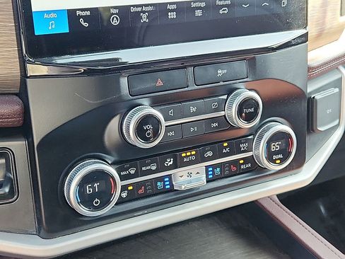 Certified 2023 Ford Expedition Max Limited image 17