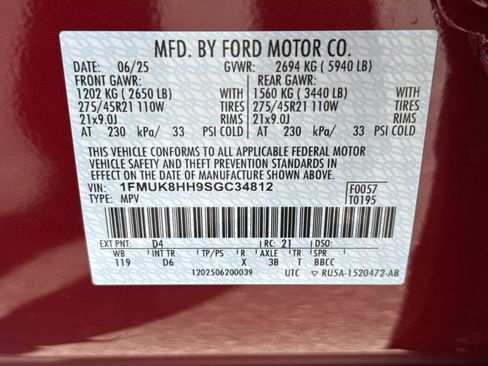 Used 2025 Ford Explorer Platinum w/ LUX Leather Package image 39