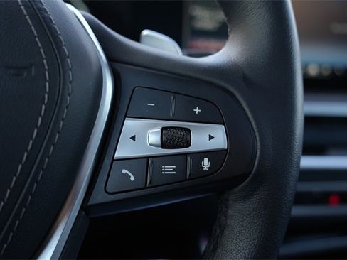 Used 2025 BMW X5 sDrive40i w/ Climate Comfort Package image 12