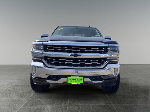 Used 2017 Chevrolet Silverado 1500 LTZ w/ LTZ Plus Package AWD/4WD image 11