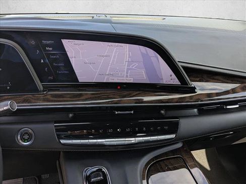 Used 2022 Cadillac Escalade ESV Sport Platinum w/ LPO, ONYX Package AWD/4WD image 12