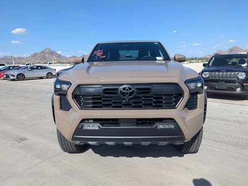 Used 2026 Toyota Tacoma TRD Off-Road AWD/4WD image 9