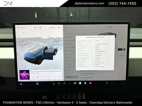 Used 2024 Tesla Cybertruck AWD Crew Cab image 33