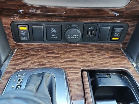 Used 2019 Nissan Armada SL w/ Premium Package image 23