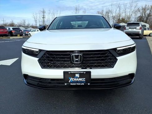 Used 2024 Honda Accord Sport image 8