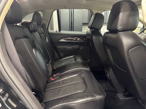 Used 2014 Lincoln MKX AWD w/ Equipment Group 101A image 22