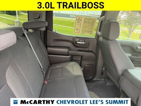 Certified 2024 Chevrolet Silverado 1500 Custom Trail Boss w/ LPO, Dark Essentials Package AWD/4WD image 36