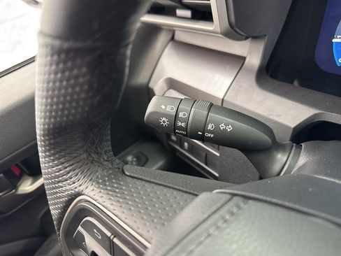 Certified 2025 Toyota Tacoma TRD Sport image 20