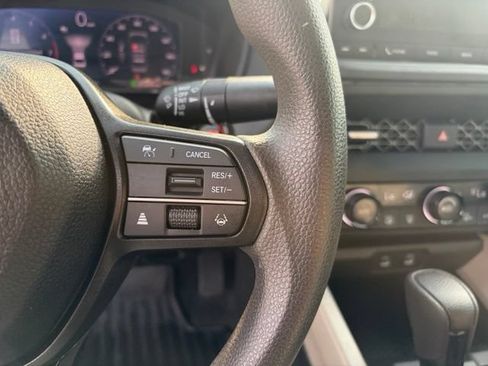 Used 2024 Honda Accord EX image 25
