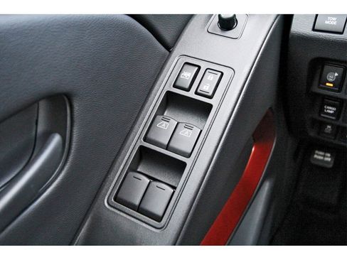 New 2026 Nissan Frontier PRO-4X w/ Pro-4x Convenience Package image 15