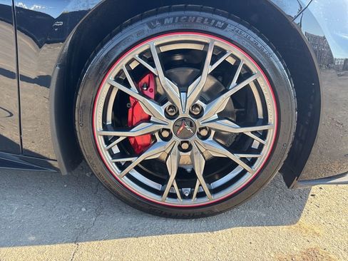 Certified 2025 Chevrolet Corvette Stingray Coupe RWD image 9