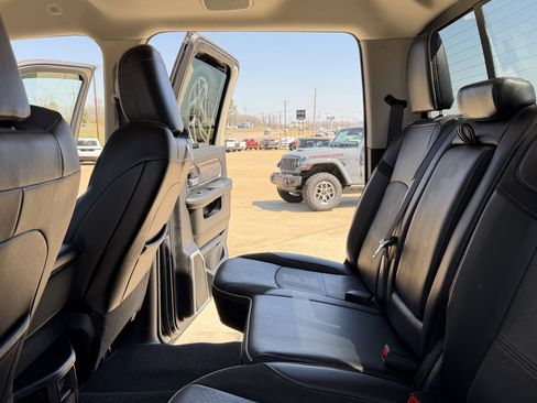 Used 2024 RAM 2500 Laramie image 37