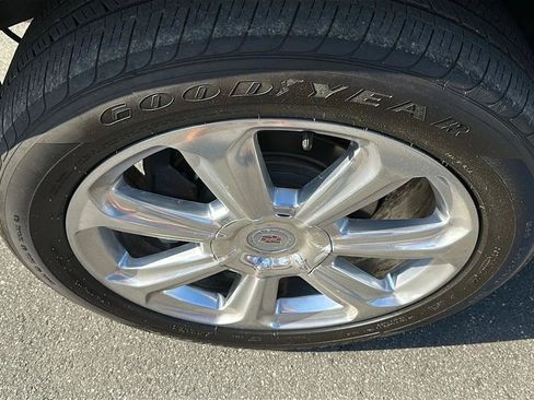 Used 2014 Cadillac SRX Performance w/ Driver Assist Package FWD image 19