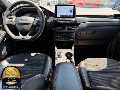 Used 2025 Ford Escape ST-Line AWD/4WD image 15