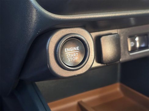 Used 2024 Ford Maverick Lariat w/ 4K Tow Package image 14