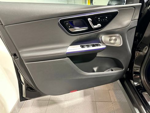 New 2026 Mercedes-Benz GLC 300 4MATIC image 8