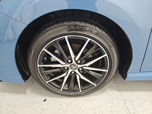 Used 2023 Toyota Camry SE image 10