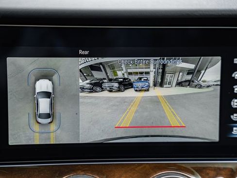 Used 2023 Mercedes-Benz E 350 4MATIC Sedan image 43