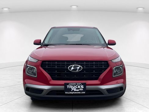 Used 2023 Hyundai Venue SE FWD image 7