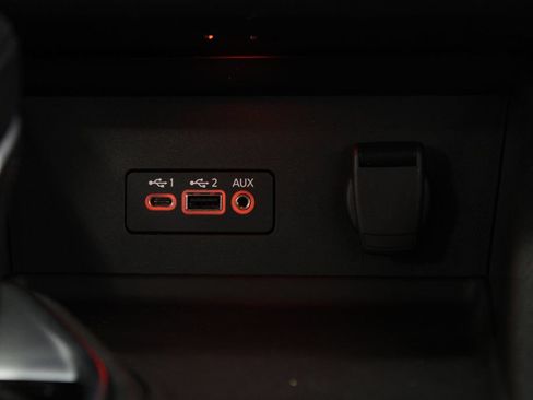 Used 2022 Nissan Sentra SR w/ Midnight Edition FWD image 22
