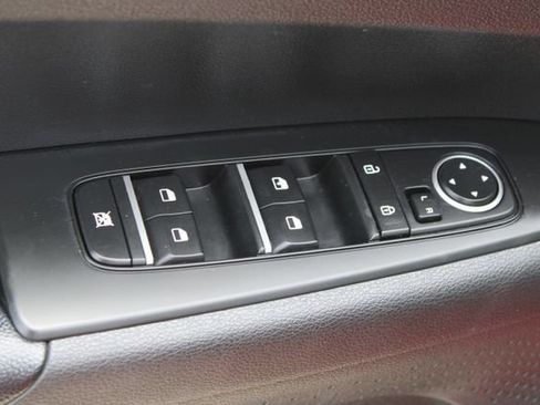 Used 2022 Kia Forte LXS FWD image 10