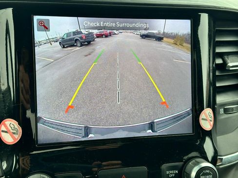 Used 2024 RAM 1500 Laramie image 24