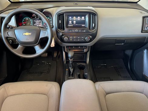 Used 2022 Chevrolet Colorado W/T image 3