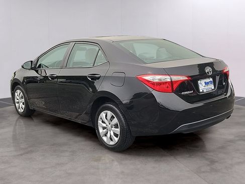 Used 2015 Toyota Corolla LE FWD image 5