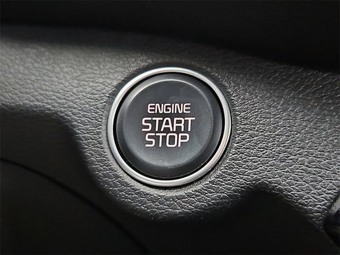 Used 2023 Kia Forte GT-Line w/ GT-Line Technology Package image 22