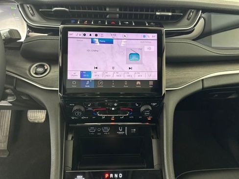 Used 2023 Jeep Grand Cherokee 4xe image 21