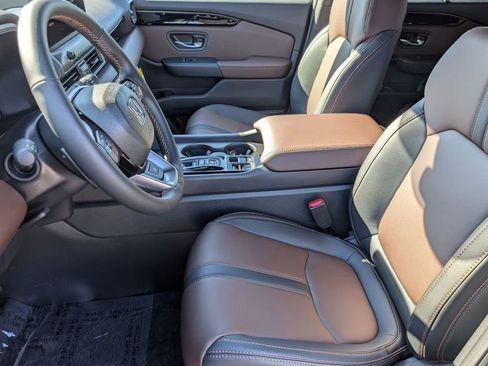 New 2026 Honda Pilot TrailSport image 10