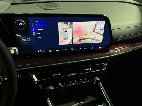 New 2026 Chevrolet Traverse Z71 w/ Enhanced Driving Package image 27