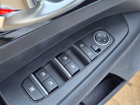 Used 2024 Kia Forte GT-Line w/ GT-Line Premium Package image 12