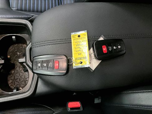 Used 2024 Toyota RAV4 XSE w/ Advanced Technology Package image 11