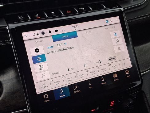 Certified 2023 Jeep Grand Cherokee L Limited w/ Black Appearance Package AWD/4WD image 17