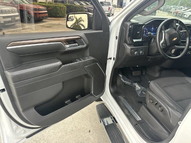 Used 2024 Chevrolet Silverado 1500 LT RWD image 22