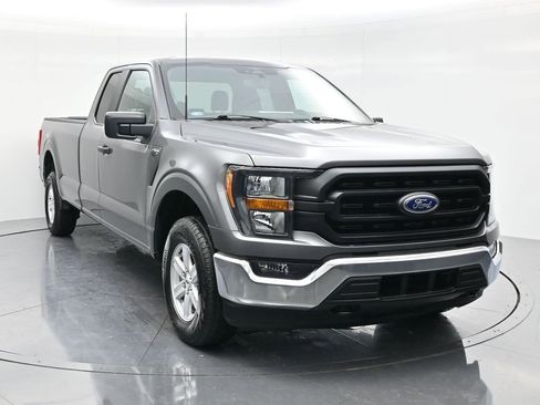 Used 2023 Ford F150 XL w/ XL Chrome Appearance Package AWD/4WD image 3