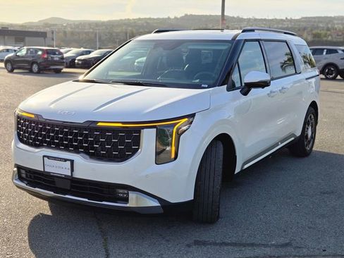 New 2026 Kia Carnival SX image 10