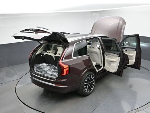 New 2026 Volvo XC90 T8 Ultra w/ Protection Package Premier AWD/4WD image 53