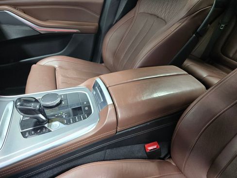 Used 2019 BMW X5 xDrive50i w/ M Sport Package AWD/4WD image 26